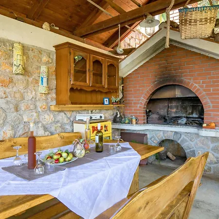 Sandalj-1 By Interhome Kraj (Istria)